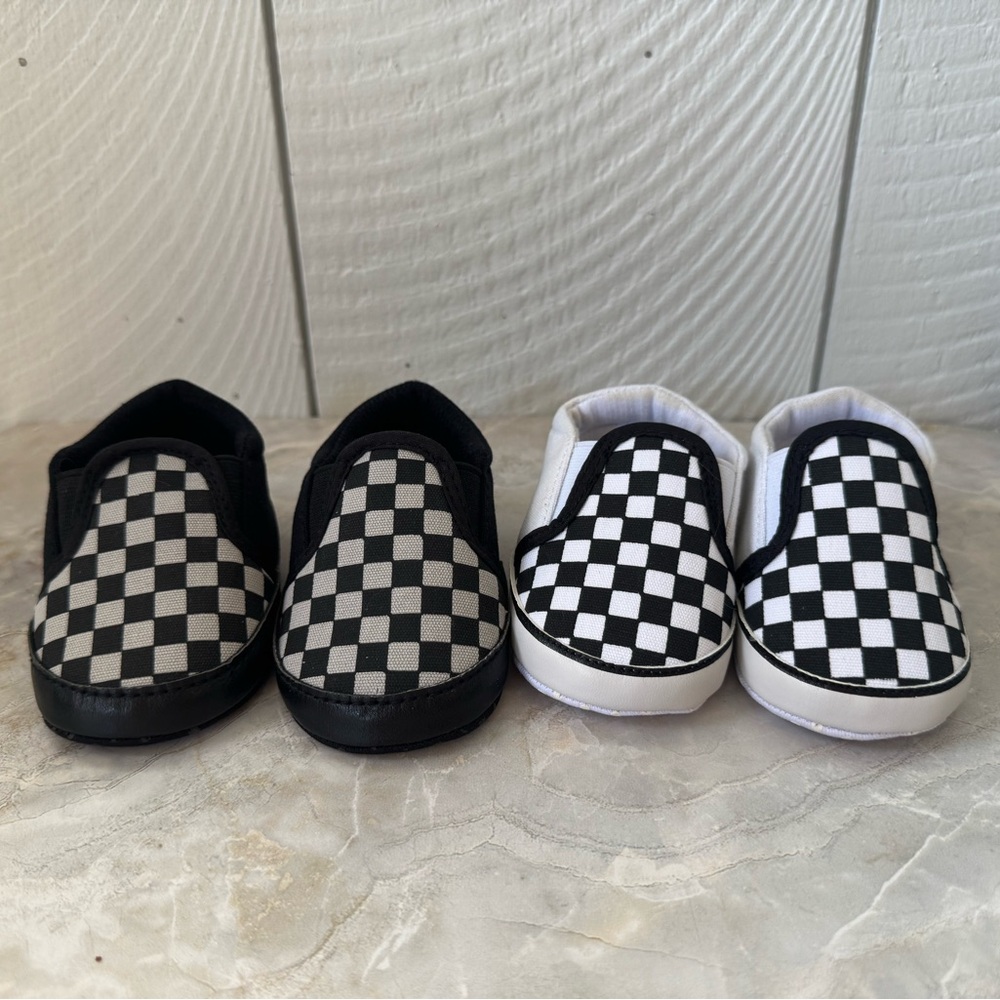 Infant/Baby Size 1 Soft Checkered Slip-On Shoes Black and White; Black and Gray